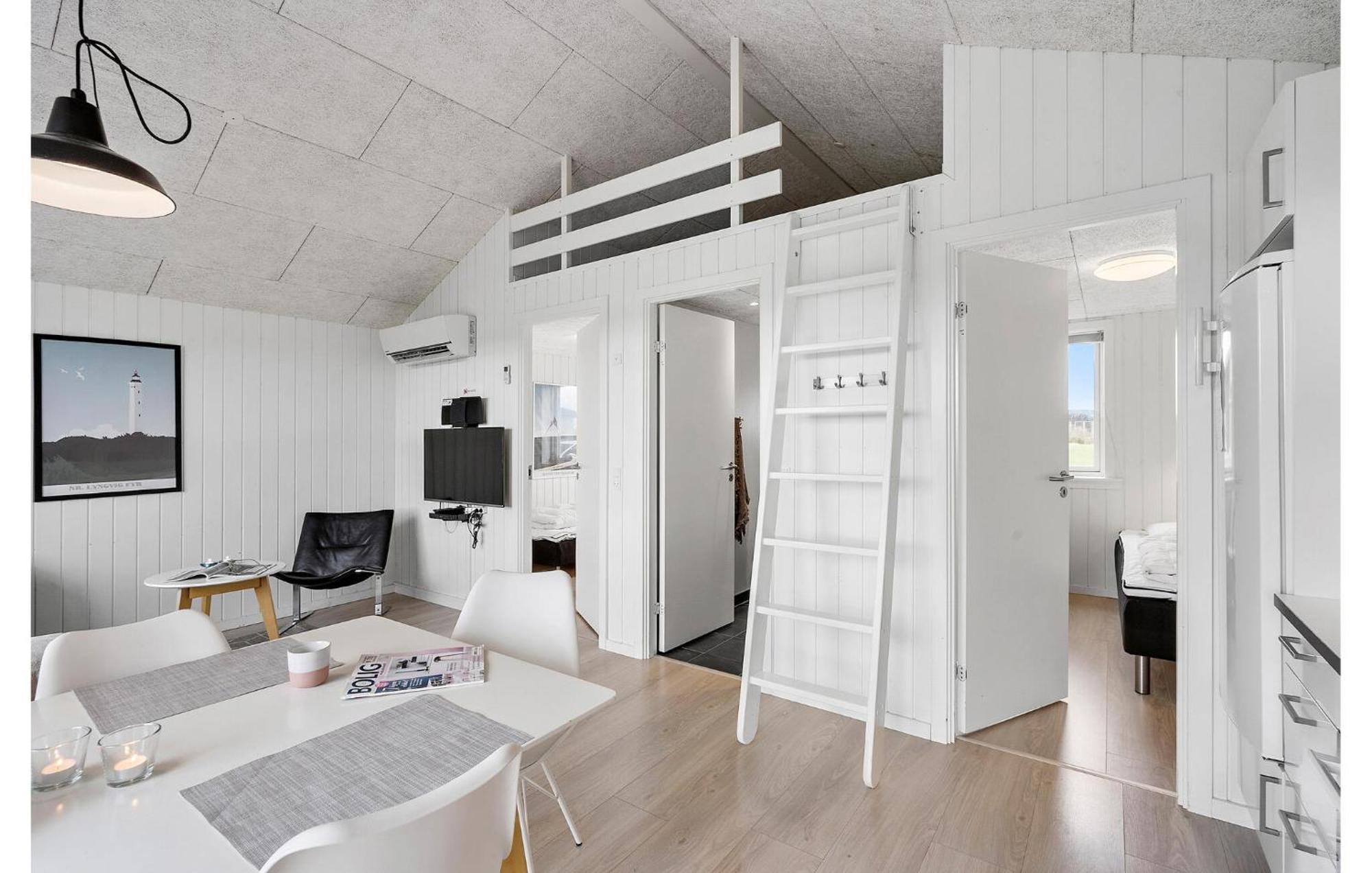 Amazing Home In Ringkobing With Kitchen Søndervig Exteriör bild