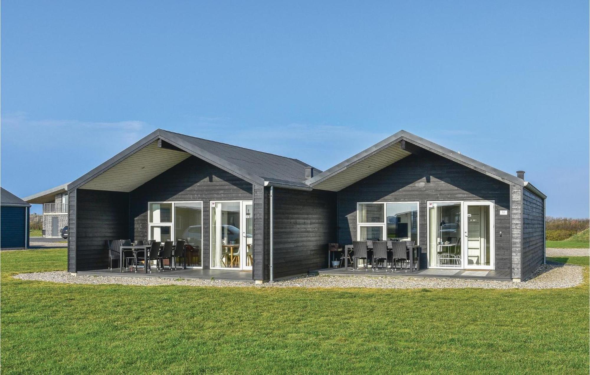 Amazing Home In Ringkobing With Kitchen Søndervig Exteriör bild